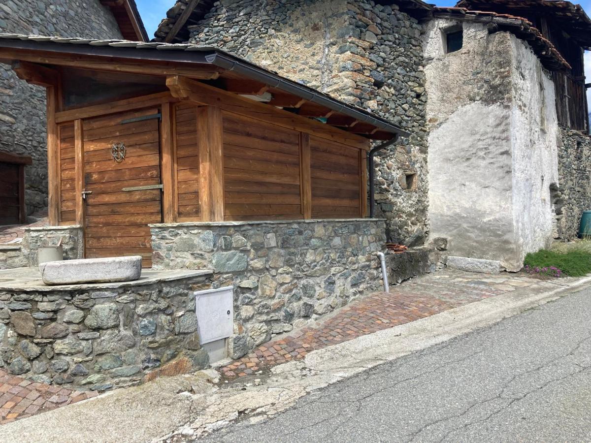 Appartamento La vecchia scuola Saint Marcel Esterno foto